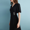 EITIE爱特爱气质优雅流苏腰饰压褶V领通勤黑色连衣裙夏季新款B2407340 商品缩略图2
