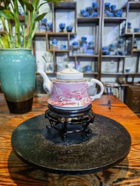 玛瑙红踏雪访友雪景壶