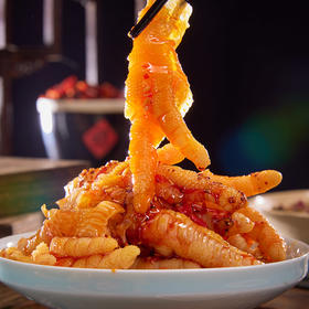 花生嫂私厨脱骨凤爪，Q弹爽脆，鲜香麻辣，个大肉多，鲜做现发，0添加，短保更美味
