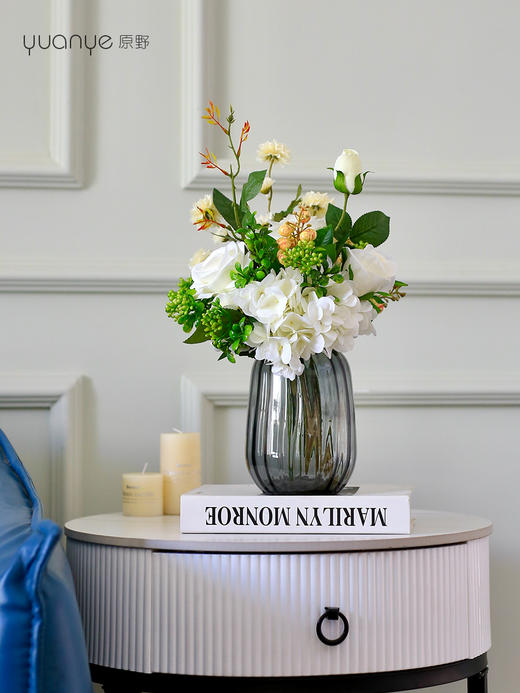轻奢高端仿真花摆件酒店客厅花束假花摆设件绣球清新餐桌装饰花 商品图1