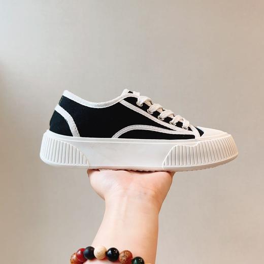 自带温柔滤镜超百搭🥞  上脚超级显腿细！日常实穿性超高，搭配裙子裤子都🉑️  穿上秒变无敌大长腿，姐妹们一定要冲起来啊啊啊  今天清仓价❗️一杯奶茶钱还不冲❓ 商品图2