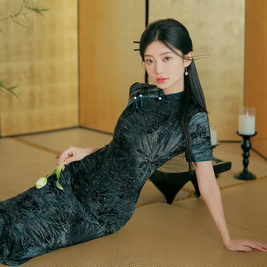 文艺复古风，春夏季新款牛奶丝植绒优雅气质旗袍老上海旗袍连衣裙HYM-23549 商品图1