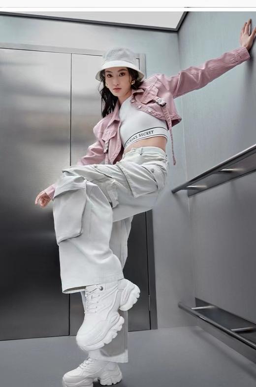 百丽女鞋厚底老爹鞋2024春季新款女鞋复古运动鞋休闲鞋 商品图3