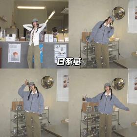 新品上身 | 日系感OOTD，蓝色夹克和卡其工装裤好搭!🍟