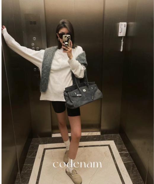 老米优品/JI简系列❤黑白2色~~ 随性松弛感《基础款口袋设计宽松长袖T》纯色圆领叠搭单穿绝绝子！ 商品图1