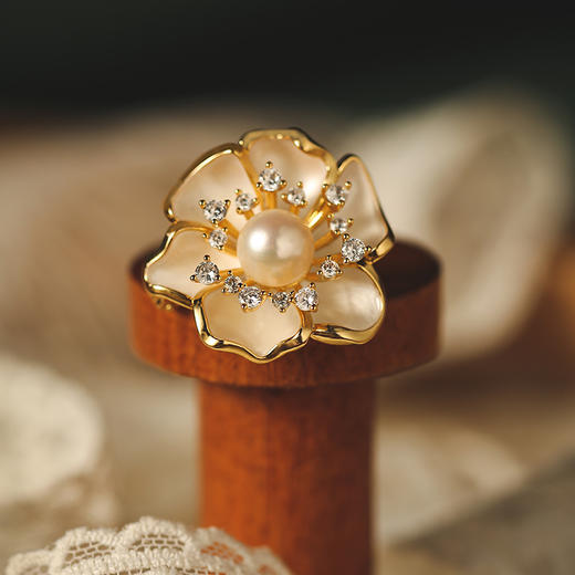 Manreya 女神·山茶花系列 珍珠首饰  I  轻奢小众设计感精致，可自戴、可送礼 商品图1