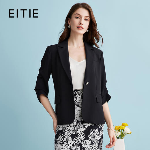 EITIE爱特爱气质干练通勤抽褶七分袖黑色修身西装外套夏新款B2403302 商品图0