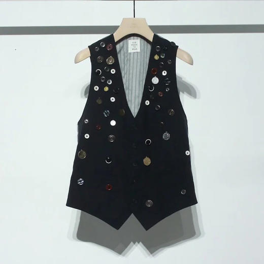 SOE Studded Vest 镶嵌V领西装马甲 商品图3