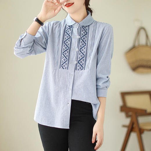 雀说民族风刺绣设计感小众纽扣显瘦条纹衬衫女长袖AL3073 商品图1