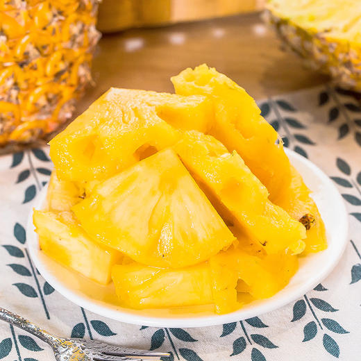 【海南金钻凤梨】 酸甜多汁 薄皮易切 新鲜水果 商品图2
