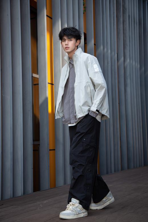 S415672955纯色夹克 商品图4