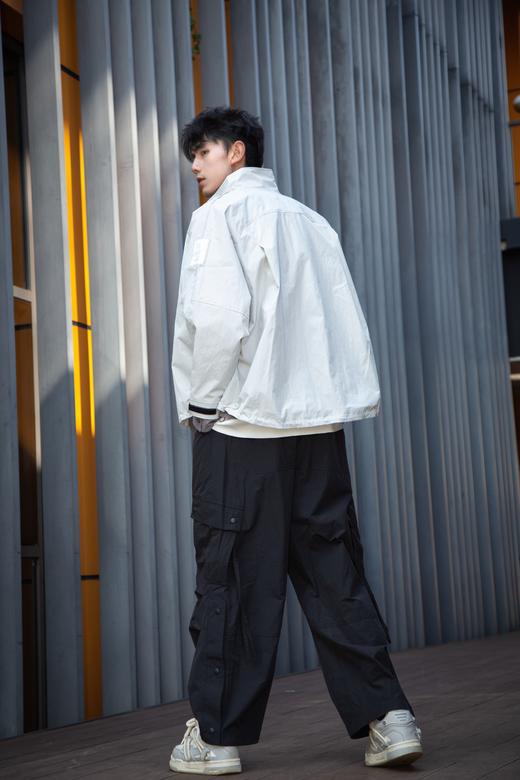 S415672955纯色夹克 商品图6