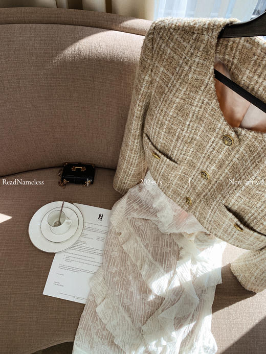 Read Nameless /挪威小香定制外套 商品图1