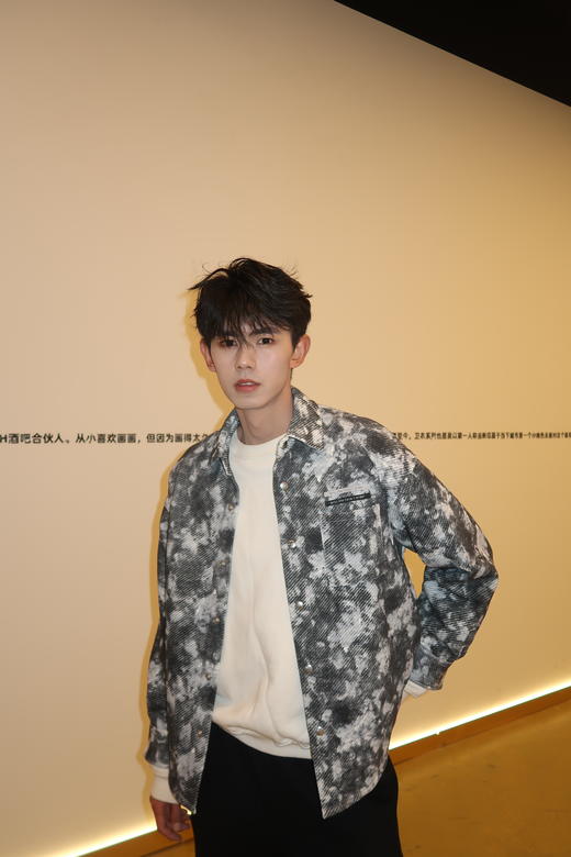 W419625248复古晕染衬衫外套 商品图0