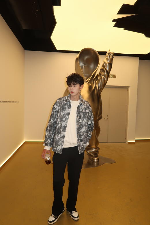 W419625248复古晕染衬衫外套 商品图4