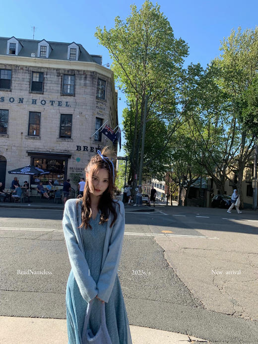 Read Nameless /冰淇淋蓝开衫+法式蓝色碎花裙 商品图0