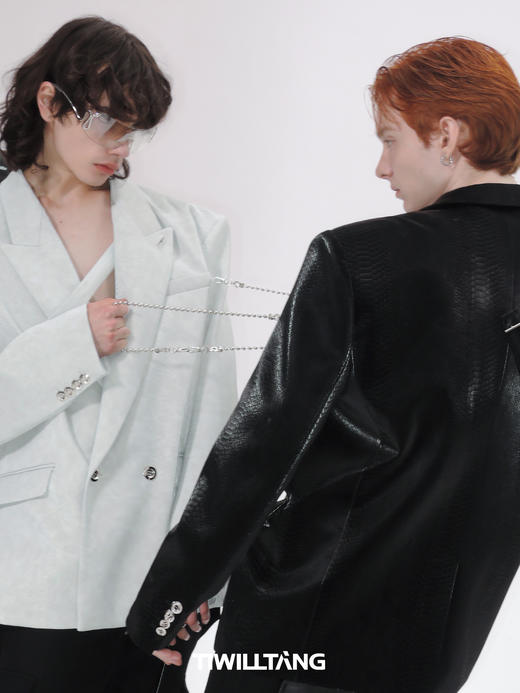 TIWILLTANG启世录“谜幻衍感”2.0光感3D定制蛇纹皮钢链甄品西装 商品图1