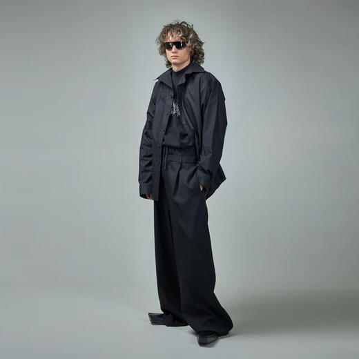 BALENCIAGA 巴黎世家 男士复古平纹针织大廓形圆领短袖T恤 黑色 739028 TPVN5 1070 商品图3