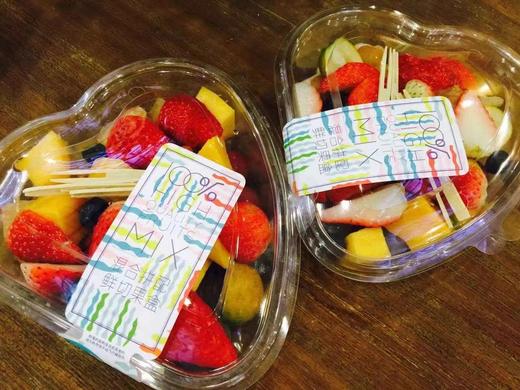 🥗🌸大珠小珠落玉盘😍缤纷甜蜜精选果切💜选用都是当季在售的新鲜好果子，全球美味鲜果尽入一方盘🥗连盒子都是千挑万选，给挑剔的你全方位的美妙体验💖😇😇😋 商品图10