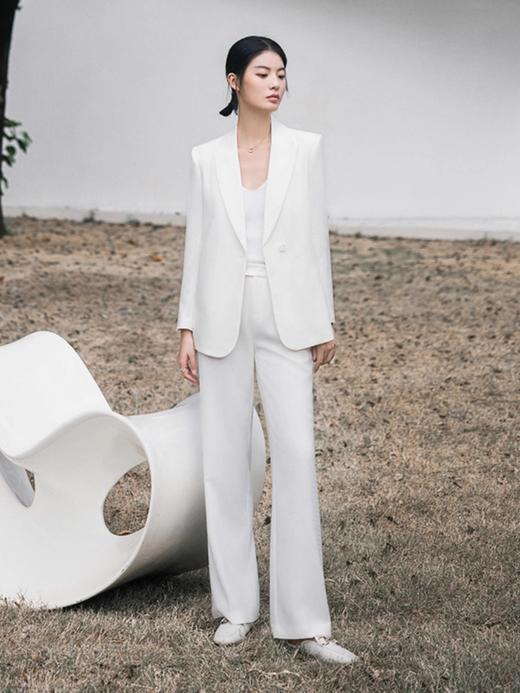 白色高级感休闲西装慵懒春秋长袖宽松西服两件套商务工作服 商品图1