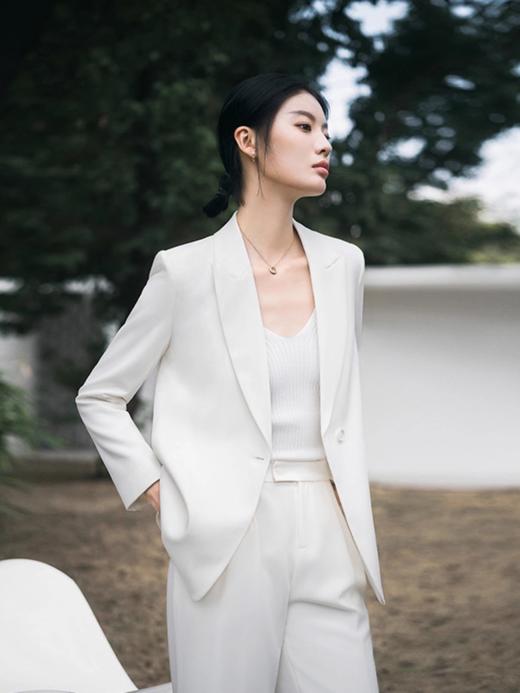 白色高级感休闲西装慵懒春秋长袖宽松西服两件套商务工作服 商品图4