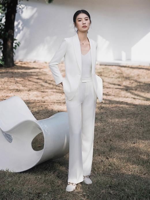 白色高级感休闲西装慵懒春秋长袖宽松西服两件套商务工作服 商品图2