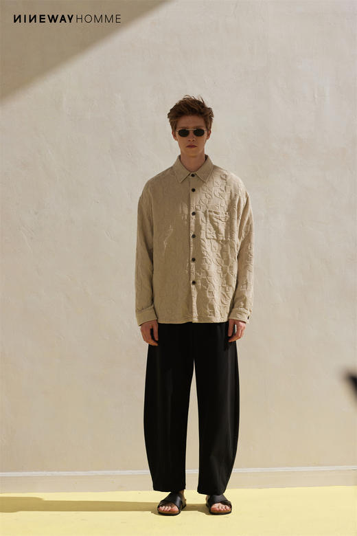 102052纹理面料长袖衬衣 商品图1