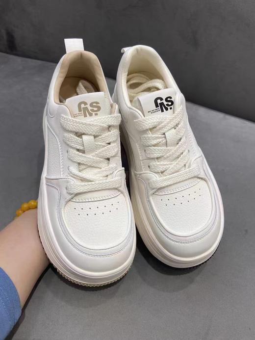 欧罗巴厚底小白鞋2024春季新品百搭增高休闲运动板鞋 商品图1