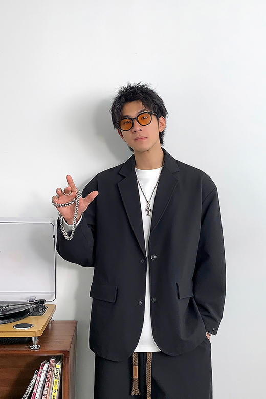 徐太浪黑色时尚便服单西装外套男春季2024新款潮牌单排扣大码西服 商品图4