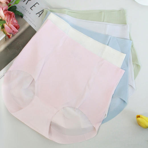 「99元5条」无痕裸感舒适 樱海集微压无痕内裤 冰丝透气 5条装 商品图3