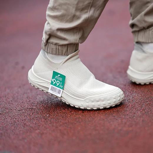 飞织软底运动休闲鞋 商品图2