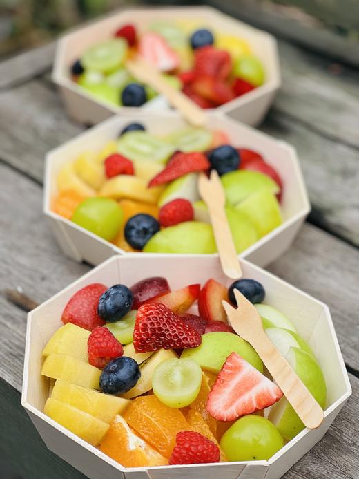 🥗🌸大珠小珠落玉盘😍缤纷甜蜜精选果切💜选用都是当季在售的新鲜好果子，全球美味鲜果尽入一方盘🥗连盒子都是千挑万选，给挑剔的你全方位的美妙体验💖😇😇😋 商品图9