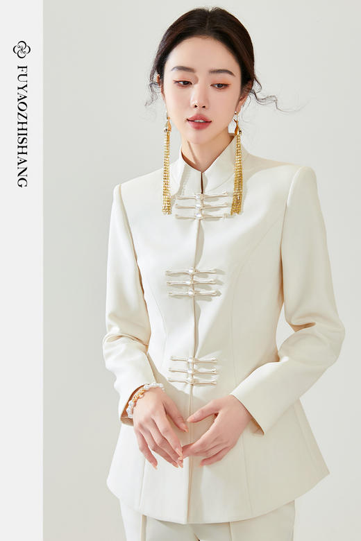 FUYAO扶摇 新中式西装外套女2024春新款国风盘扣气质西服职业套装 商品图5