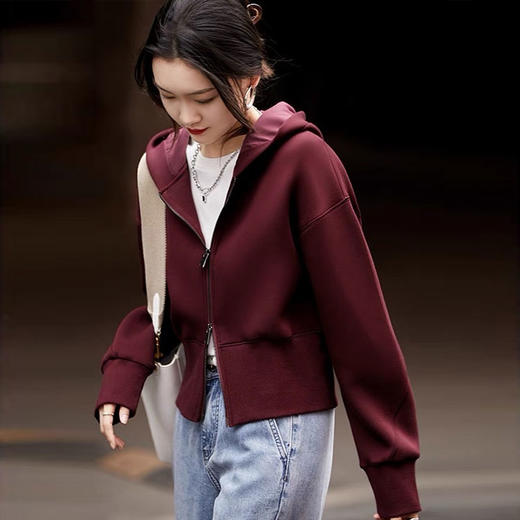 下单3-5天发货！ORIGNAL&CO车厘子红立体阔形空气感拉链连帽开衫/卫衣 380g云感空气层面料，哑光质感，显白显瘦显气质 商品图1