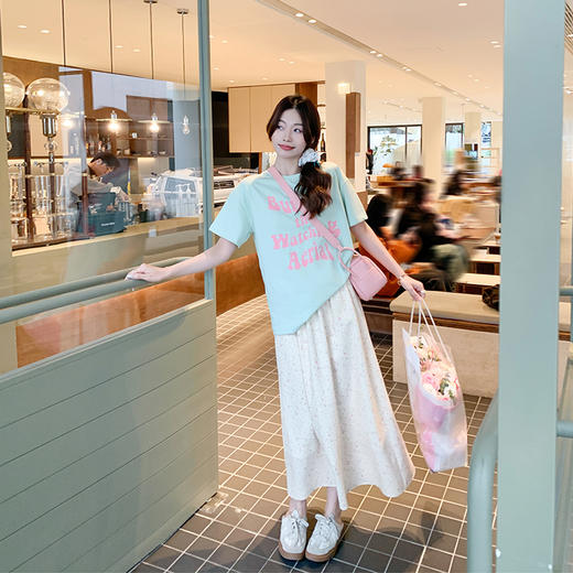 <曾小咸推荐>微信粉丝秒杀专场 仅此今天 活动结束下架  【温柔甜妹】黄色碎花半裙 日常119.99 立减60 秒杀59.99！！ 商品图1