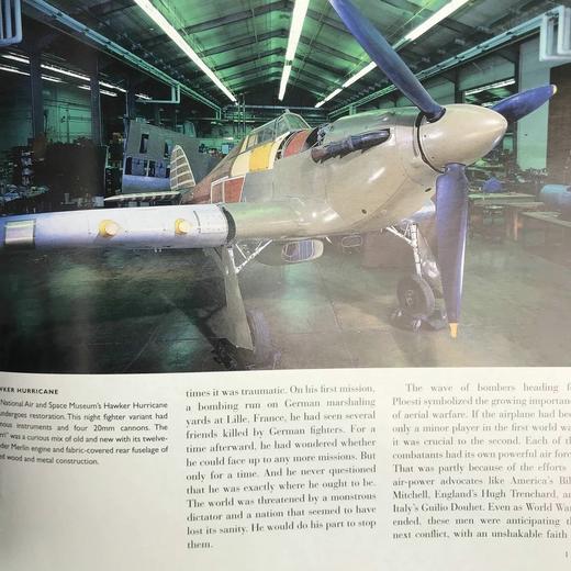 空气与空间：美国国家航空航天博物馆的飞行故事 277幅彩色199幅黑白插图 精装16开 商品图10