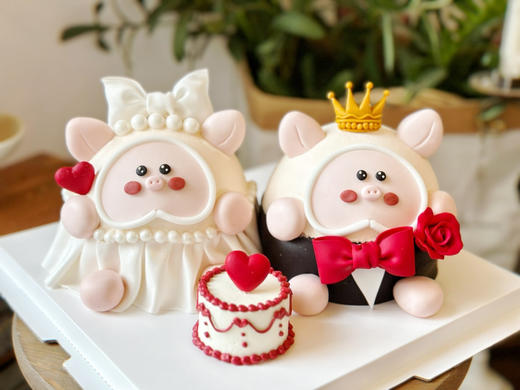 lulu猪卡通造型蛋糕，提前5天以上预定 商品图3