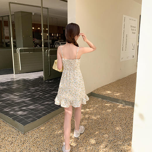 <曾小咸推荐> 【香草芋紫】紫色开衫+碎花吊带裙 商品图4