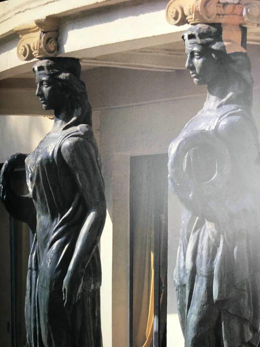 大都会：巴黎肖像 数百幅彩色插图 精装大16开 商品图5