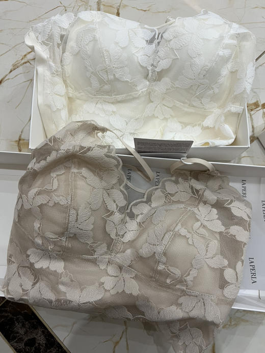 62-4 LP新款 蕾丝吊带背心 有弹力 法式兔耳朵 可调节细肩带 炒鸡舒适 商品图1