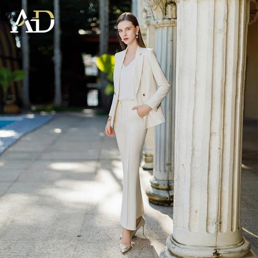 AD两粒扣西装套装2024新款米白色阔腿裤正装两件套高端经理工作服 商品图3