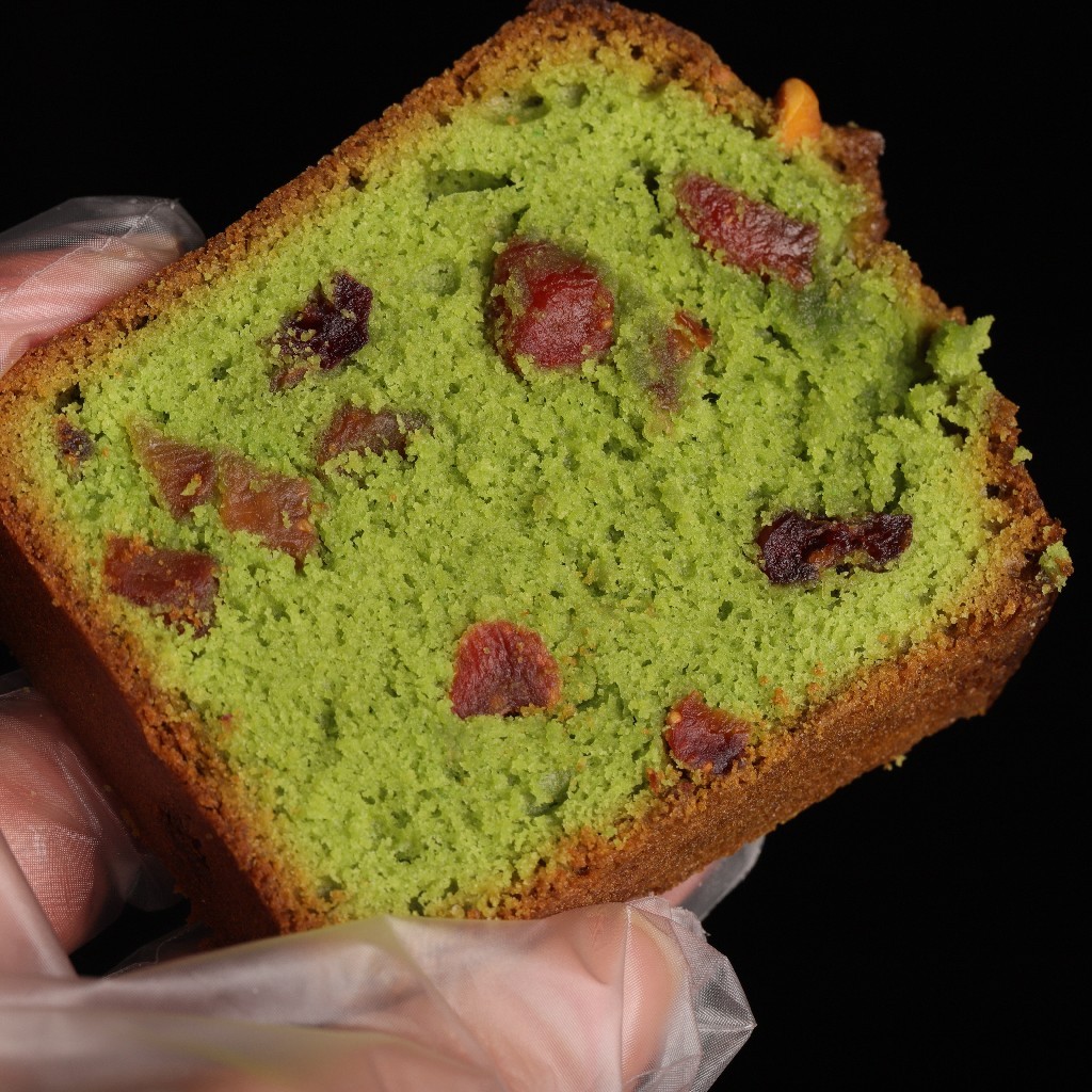 2024就要开心的开心果蛋糕