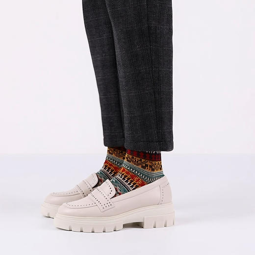 #断码特价37（38码）#西班牙原产时尚轻便舒适厚底女款乐福鞋四季款5783白色 商品图11