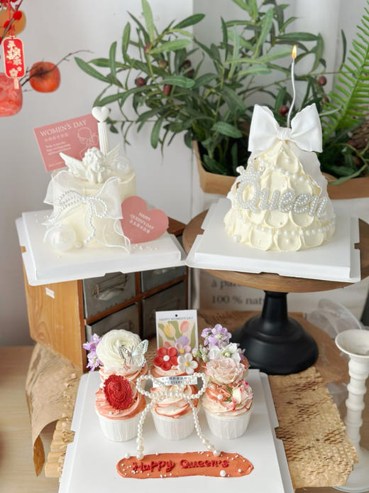 做自己的女王，无需借助谁的光，女神塔蛋糕 商品图1