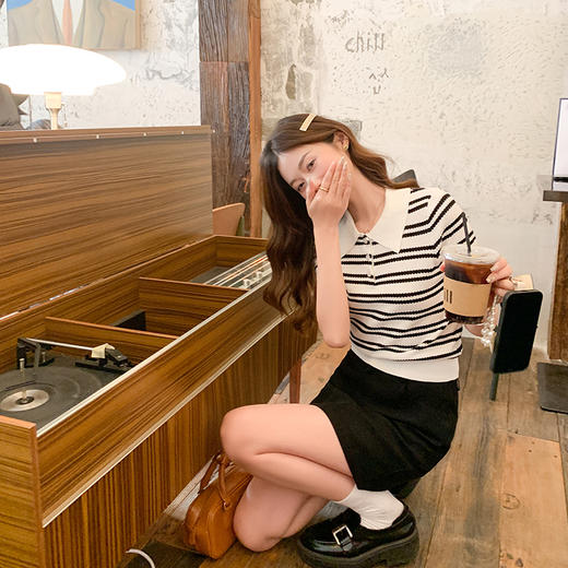 【129元任选2件】现货！2色polo领条纹衫 商品图1