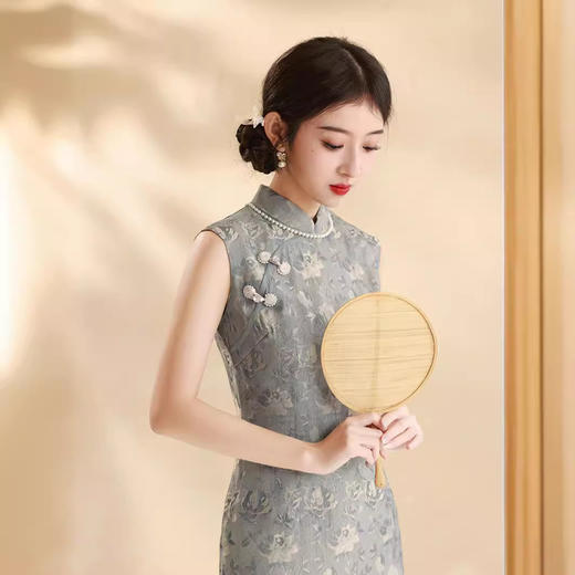 春夏新款，改良旗袍无袖气质年轻款灰色中长款旗袍XL-24006 商品图3