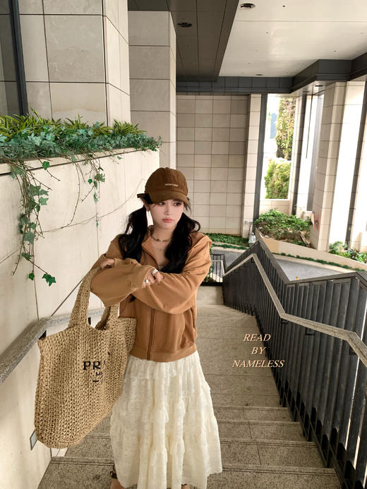 Read Nameless /定染脏橘色R标卫衣+重工白色多层蕾丝裙 商品图1