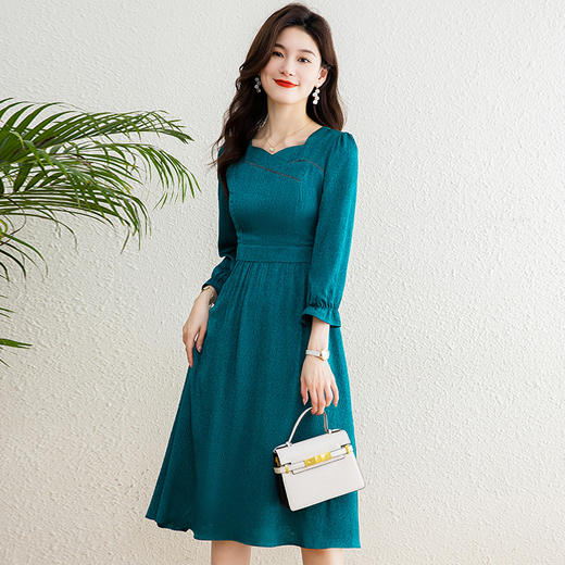 春夏新款，七分中袖裙气质女装中长款高腰蓝色连衣裙QYM-TB-CY0300-Y 商品图1