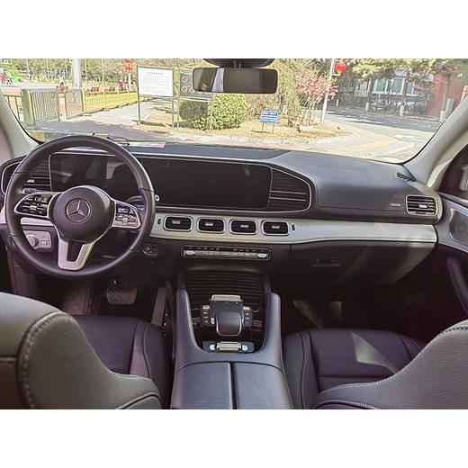 奔驰 GLE 350 4MATIC 豪华版【长租-北京】 商品图4