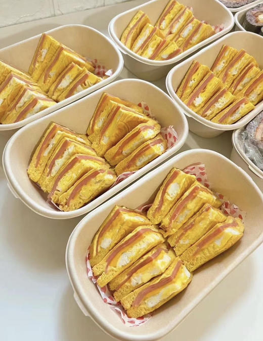 鸡蛋火腿三文治 商品图0